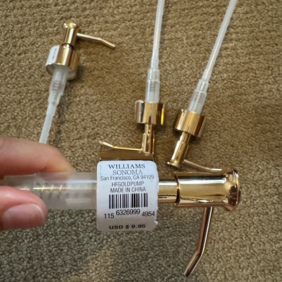 Williams Sonoma Gold Pump Dispenser โ HFGOLDPUMP (SKU# 6326999) Replacement - Picture 3 of 3